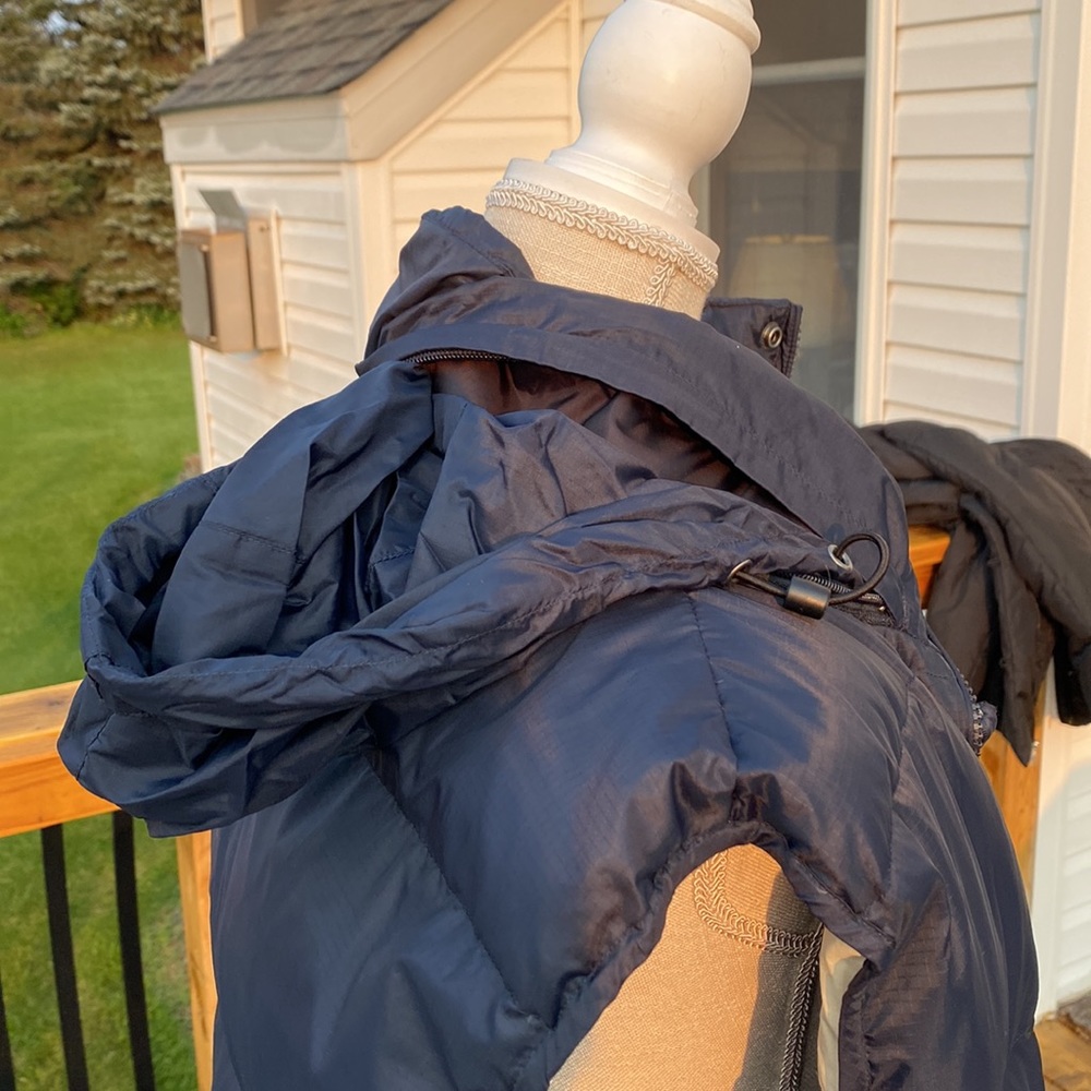 GAP Vintage Mens  Y2K! Reversible Down Vest! Med EUC!original owner! 🔥 - Picture 10 of 15